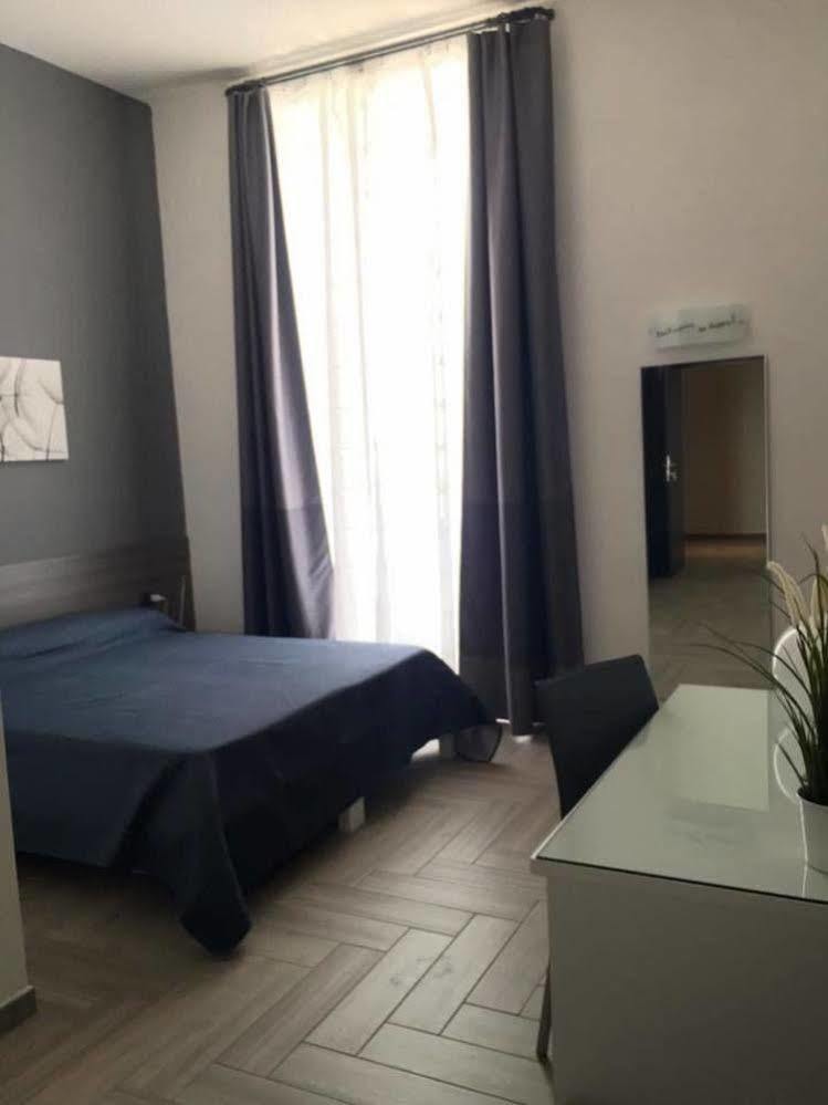 La Dimora Di Garibaldi Bed & Breakfast Naples Exterior photo